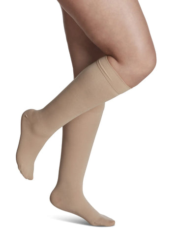 Opaque 862 Knee-High 20-30 mmHg